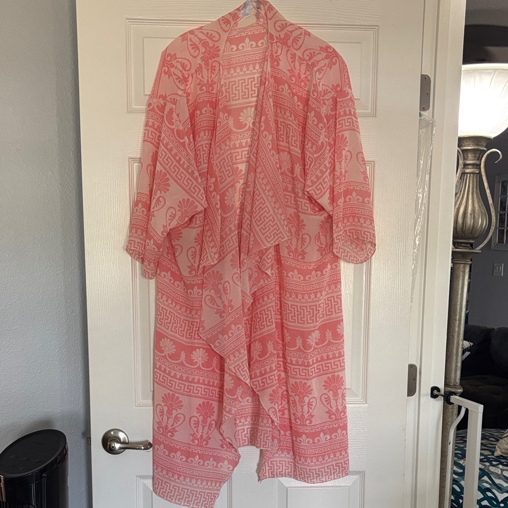 Pink Patterned Kimono